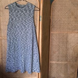 Mock neck dress - Large